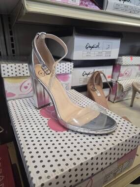 NEW MY DELICIOUS SHOES women's share sandals in silver
